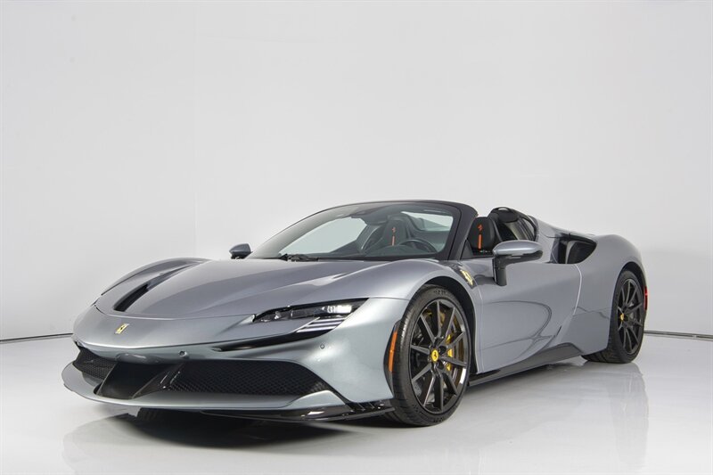 Used 2023 Ferrari SF90 Spider AWD/4WD image 4