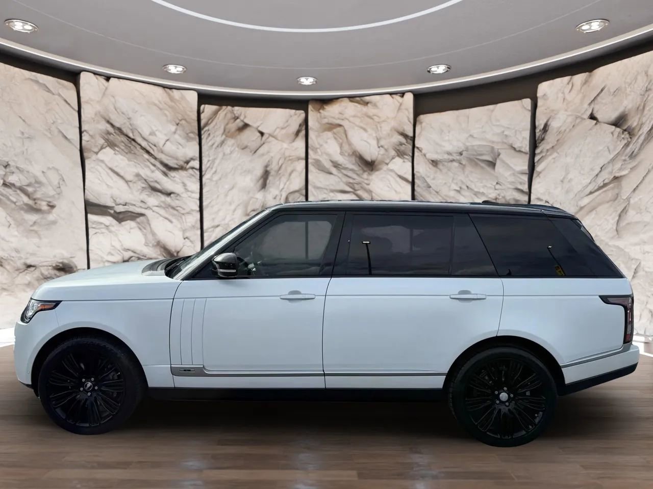 Used 2017 Land Rover Range Rover Long Wheelbase Autobiography image 6