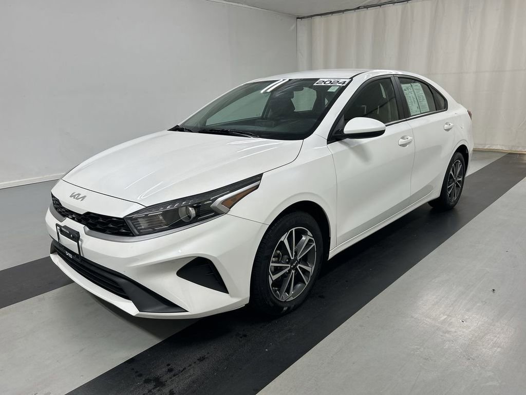 Certified 2024 Kia Forte LXS image 6