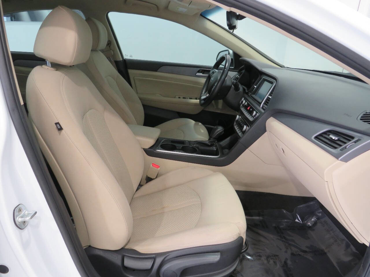 Used 2018 Hyundai Sonata SEL FWD image 10