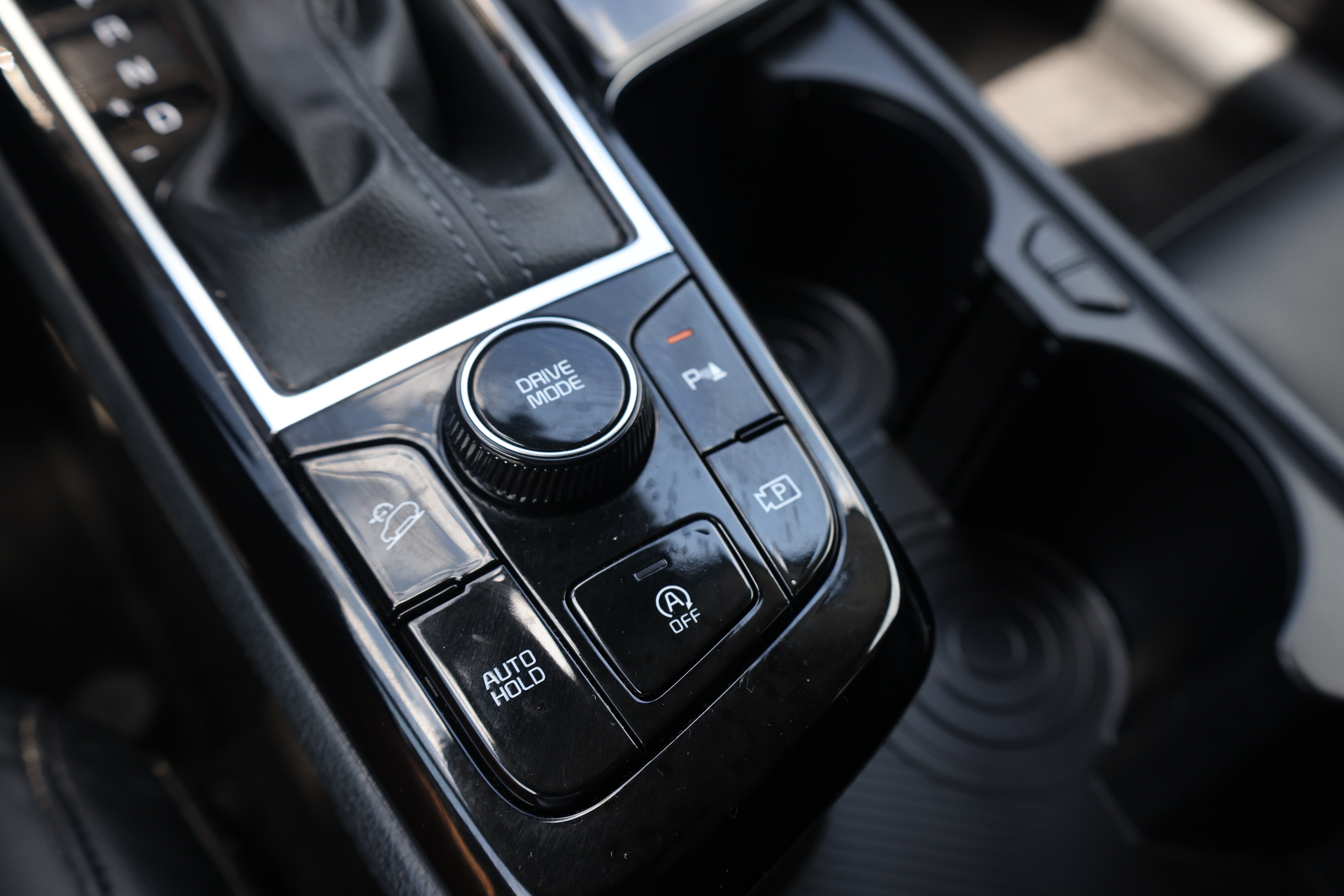 Used 2024 Kia Sportage EX FWD image 13