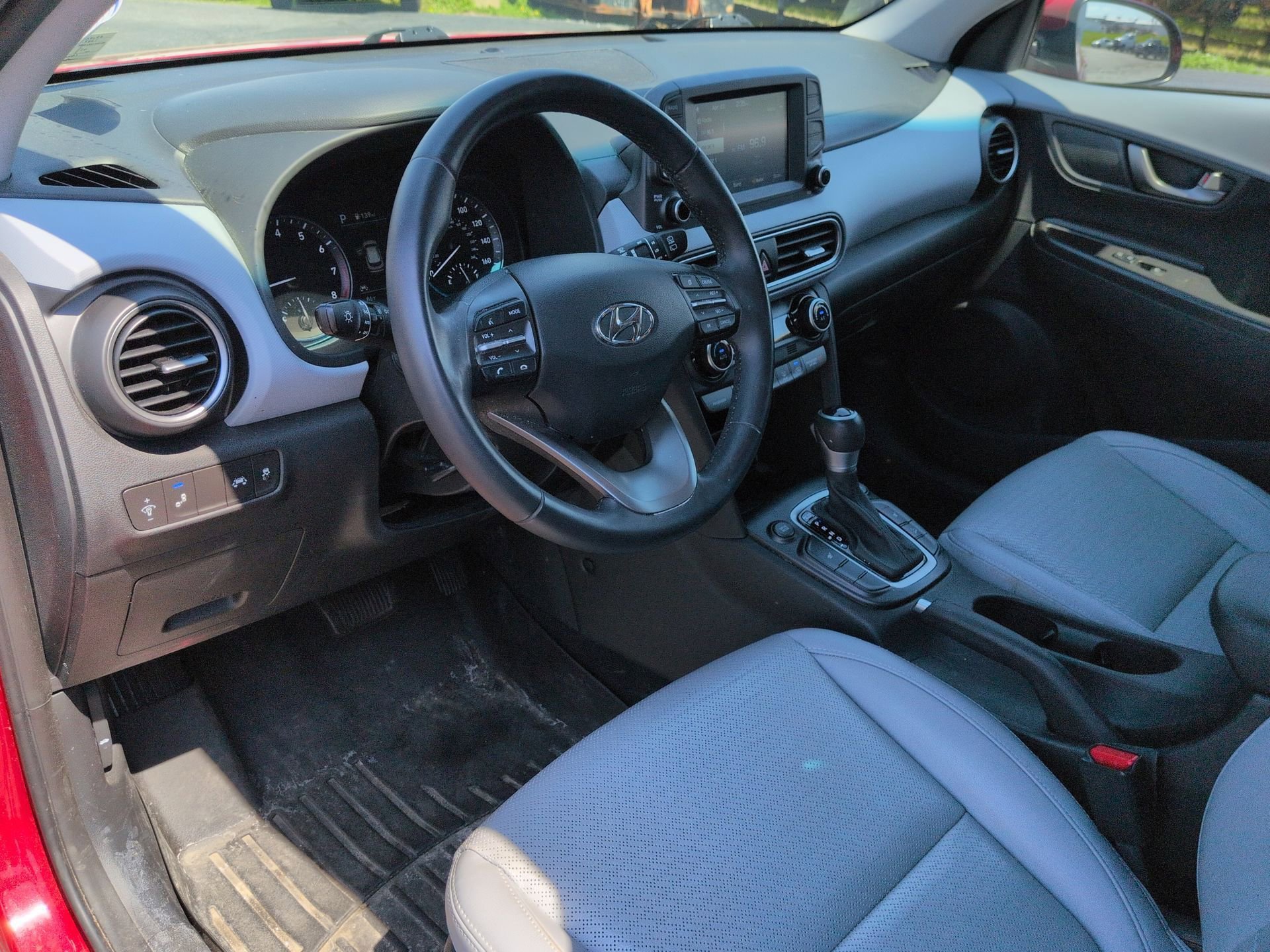 Used 2021 Hyundai Kona Limited w/ Cargo Package AWD/4WD image 10