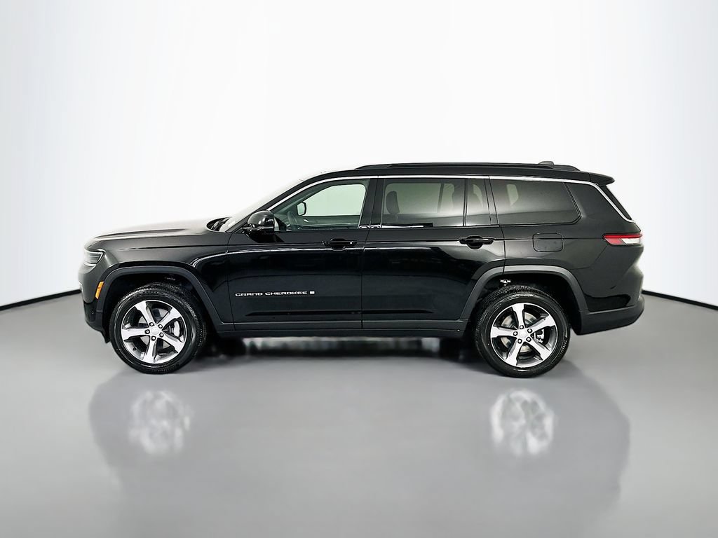 New 2026 Jeep Grand Cherokee L Limited w/ Luxury Tech Group II AWD/4WD image 4
