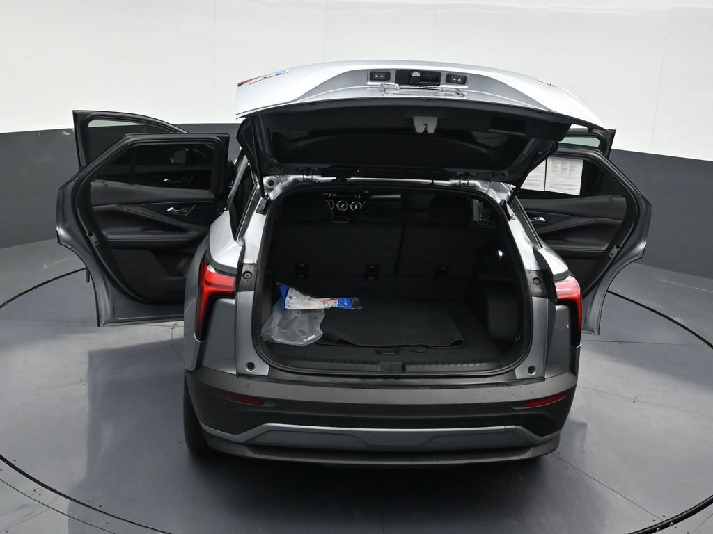 Used 2025 Chevrolet Blazer EV LT image 37