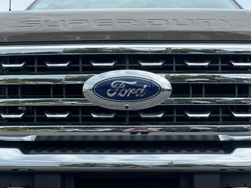 New 2026 Ford F250 Lariat image 30