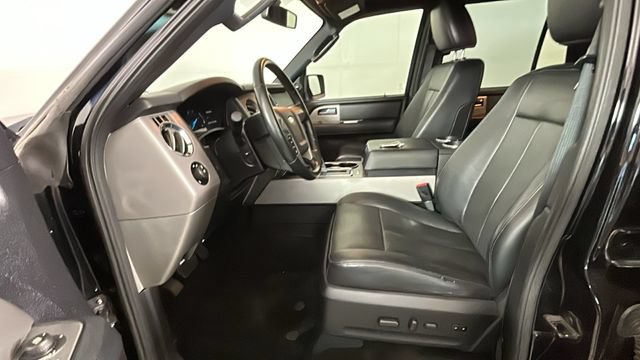 Used 2017 Ford Expedition EL Limited w/ Equipment Group 301A AWD/4WD image 11