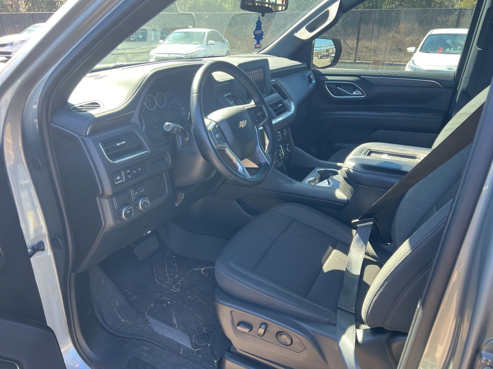 Used 2024 Chevrolet Tahoe LS w/ Driver Alert Package image 4