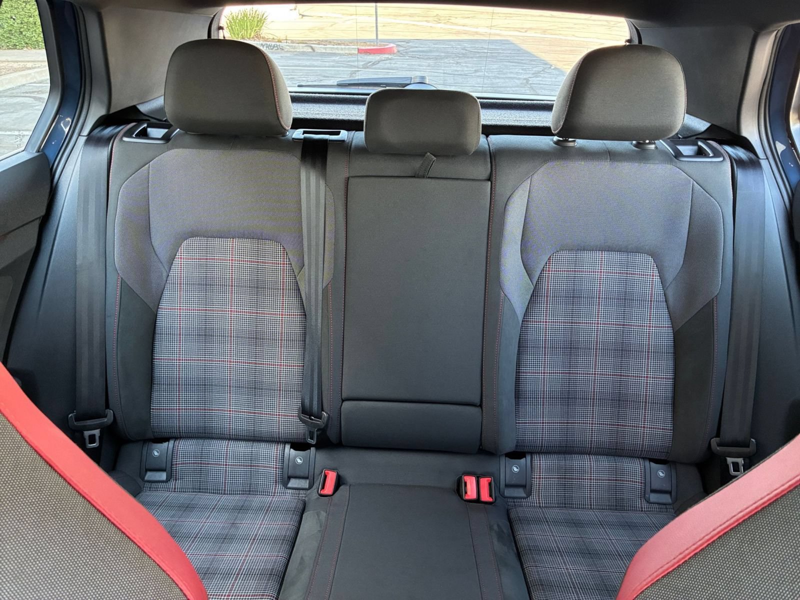 Used 2026 Volkswagen Golf S FWD image 39