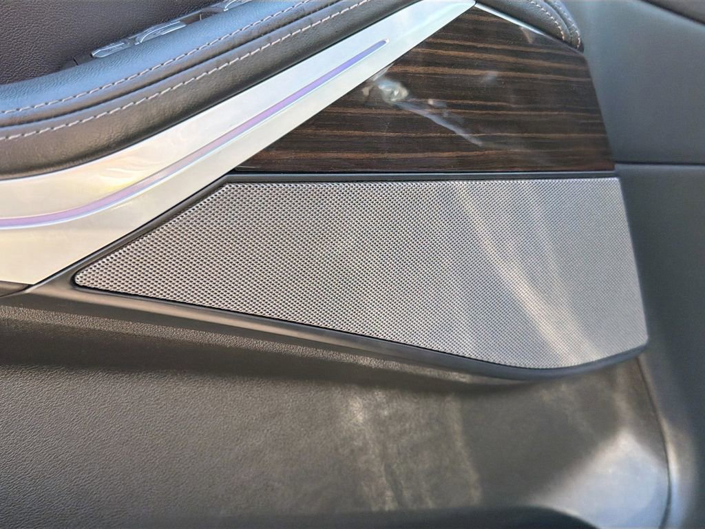 Used 2023 BMW X7 xDrive40i image 24