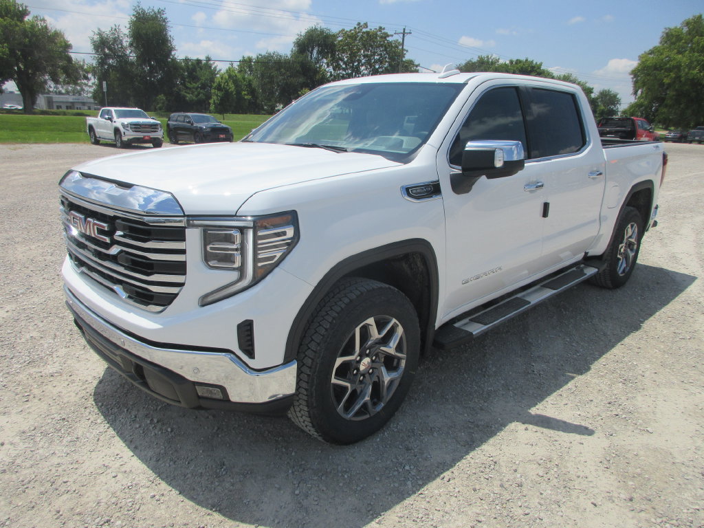 New 2026 GMC Sierra 1500 SLT w/ SLT Premium Plus Package AWD/4WD image 12