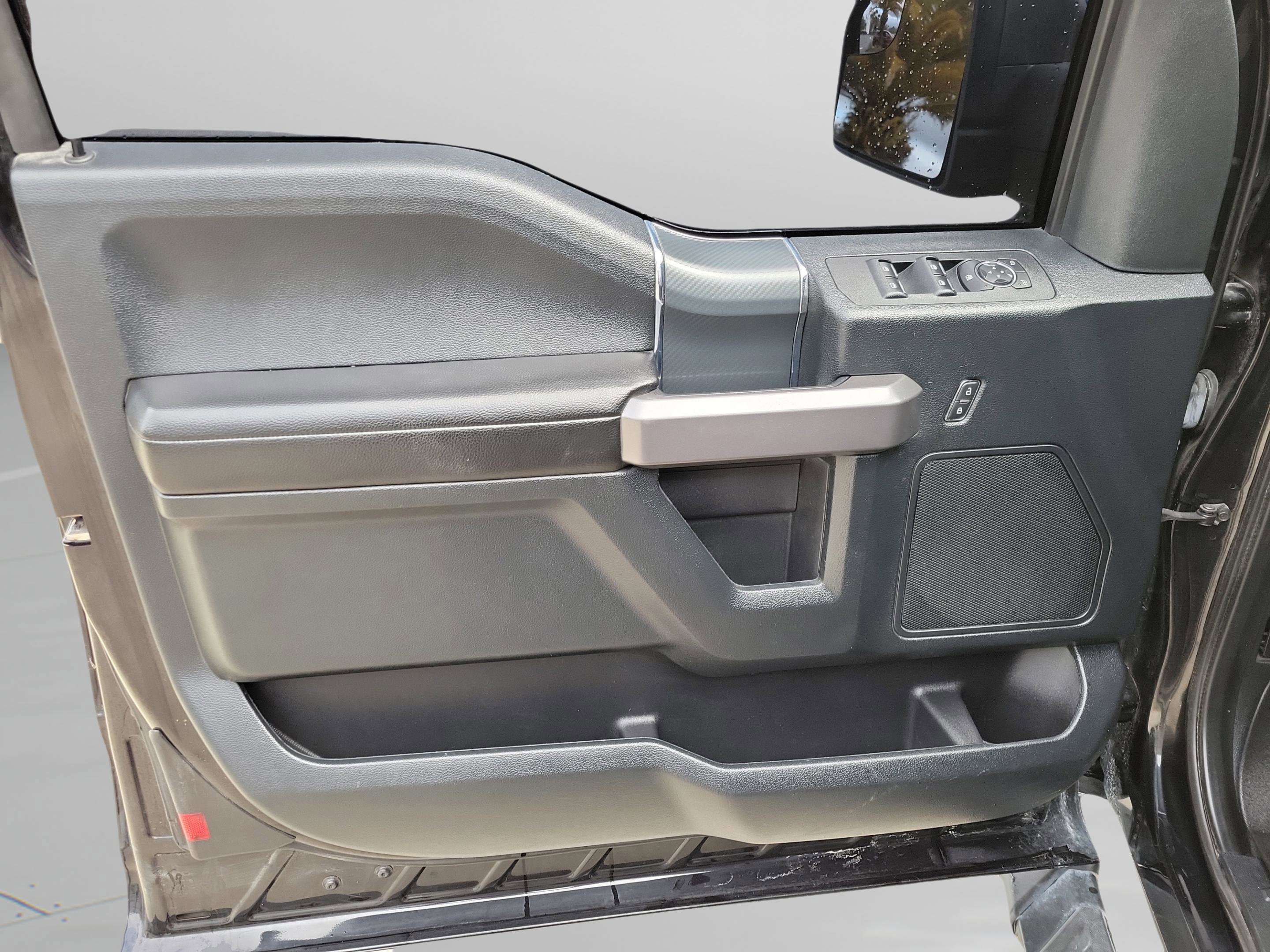 Used 2019 Ford F150 XLT w/ Equipment Group 302A Luxury image 27