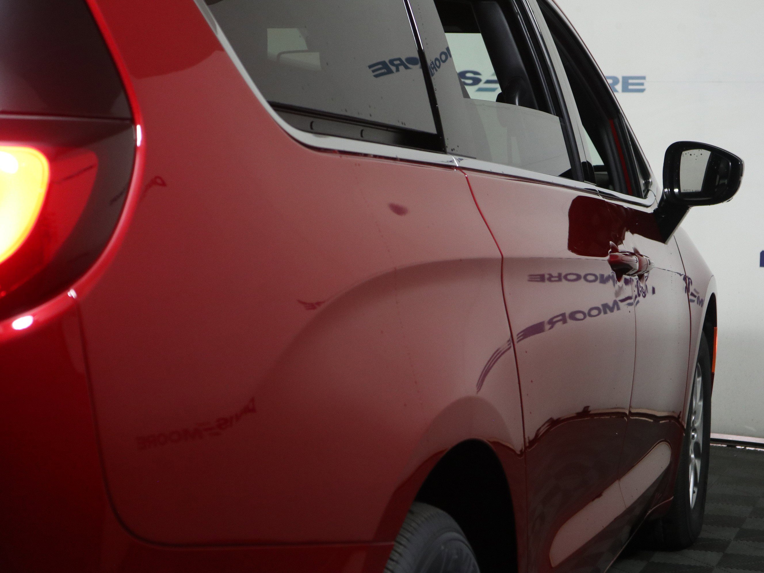 New 2026 Chrysler Pacifica Select image 5