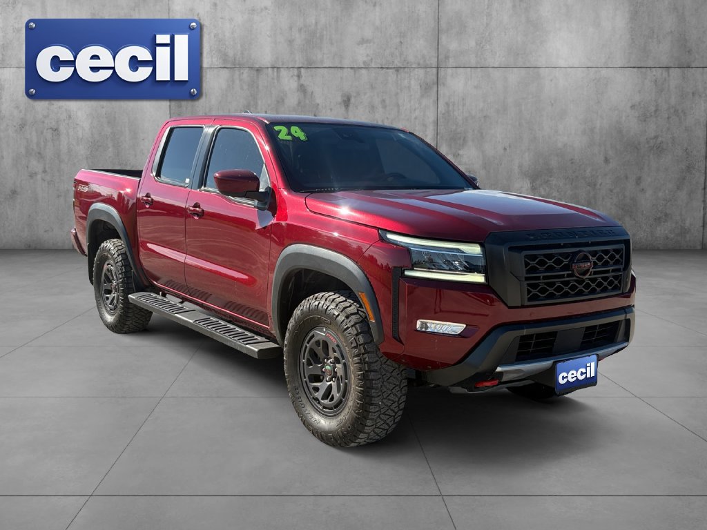 Used 2024 Nissan Frontier PRO-4X w/ Technology Package AWD/4WD image 3