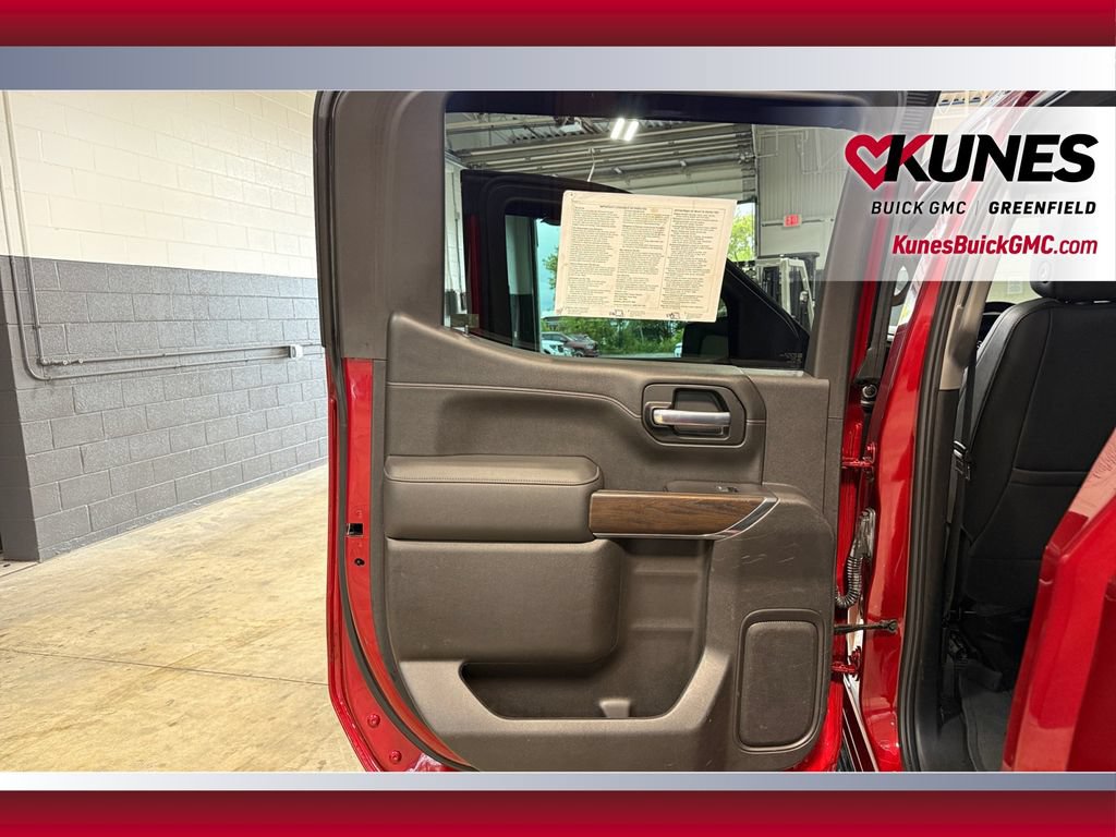 Used 2021 GMC Sierra 1500 SLT w/ SLT Premium Plus Package AWD/4WD image 31