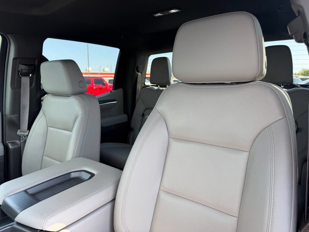 Used 2025 GMC Sierra 1500 SLT AWD/4WD image 15