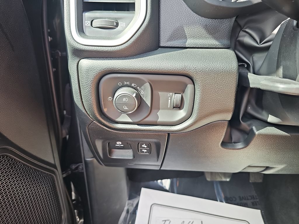 Used 2022 RAM 1500 Big Horn w/ Trailer Tow Group AWD/4WD image 34