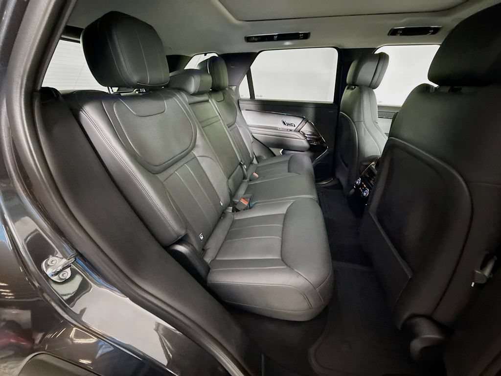 Used 2024 Land Rover Range Rover Sport SE AWD/4WD image 29