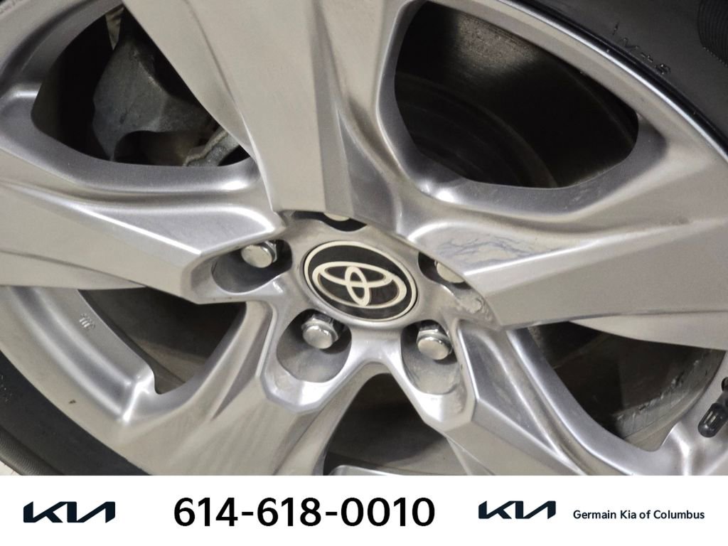 Used 2023 Toyota RAV4 XLE w/ Convenience Package image 13