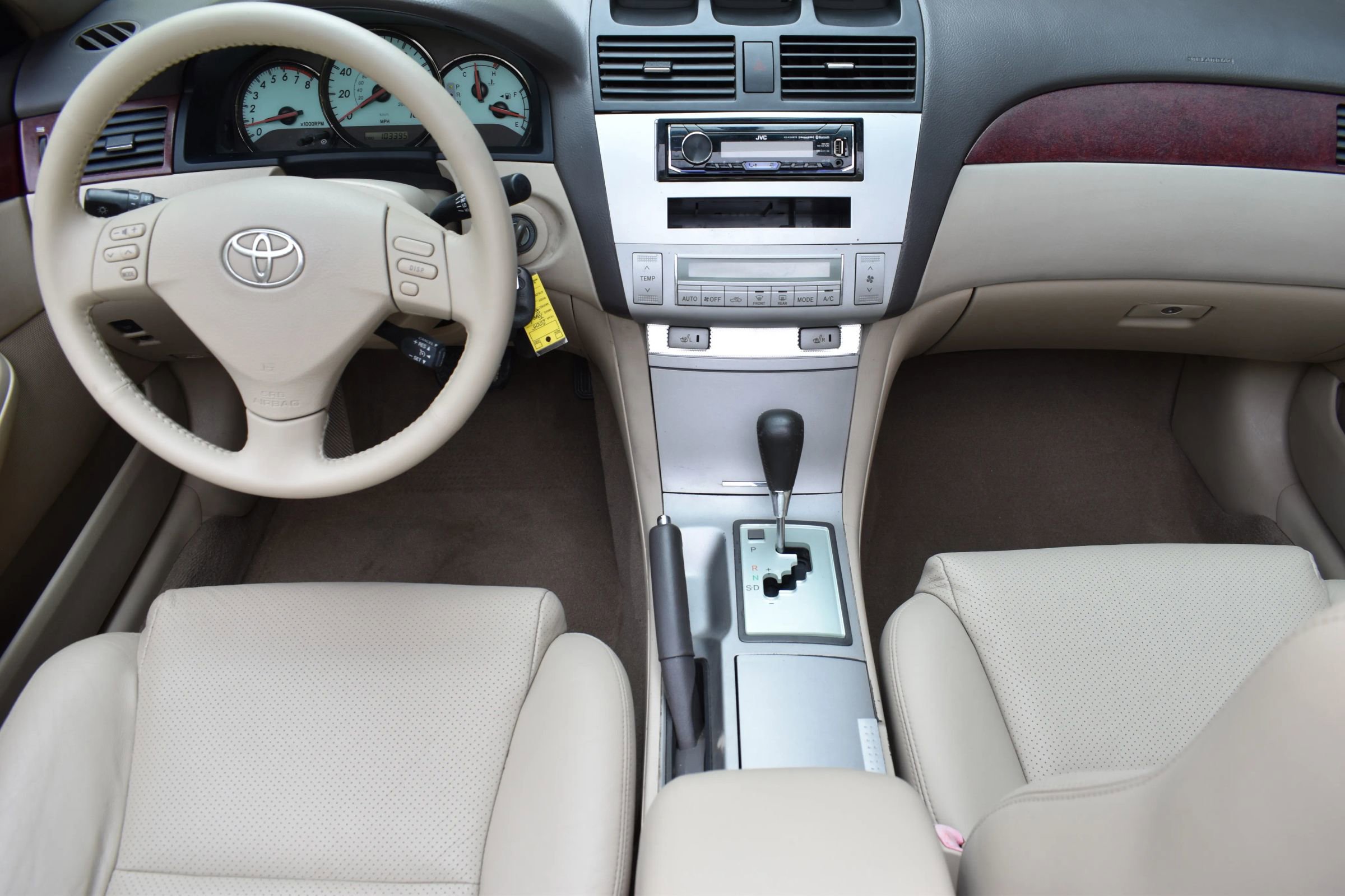 Used 2005 Toyota Solara SLE image 33