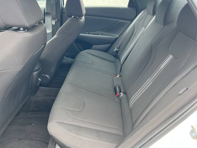 Used 2025 Hyundai Elantra Sport FWD image 24