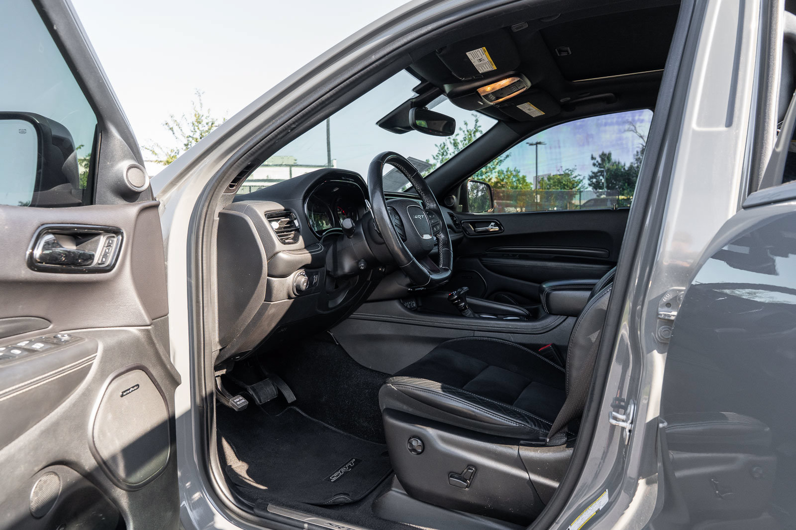 Used 2021 Dodge Durango SRT w/ Technology Group AWD/4WD image 20