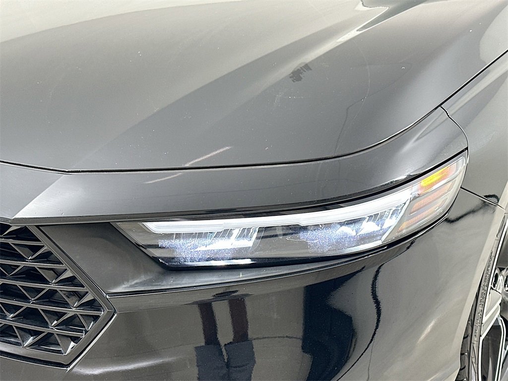Used 2023 Honda Accord Sport image 17