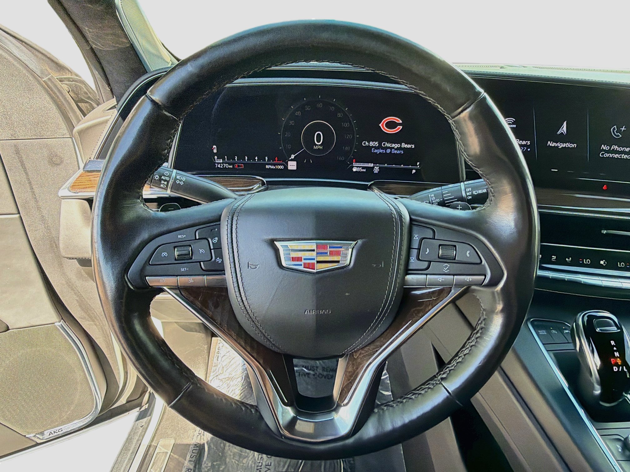 Used 2022 Cadillac Escalade ESV Sport Platinum w/ Heavy-Duty Trailer Package AWD/4WD image 11