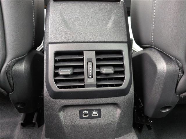 Used 2026 BMW 228i w/ Technology Package image 17