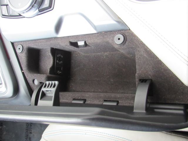 Used 2014 BMW i8 image 40