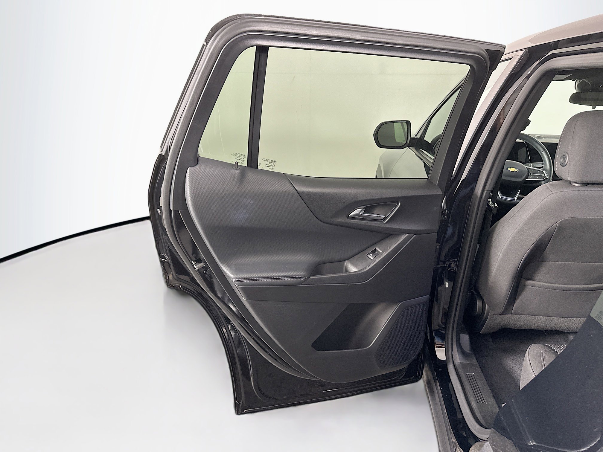 Used 2025 Chevrolet Equinox LT image 26