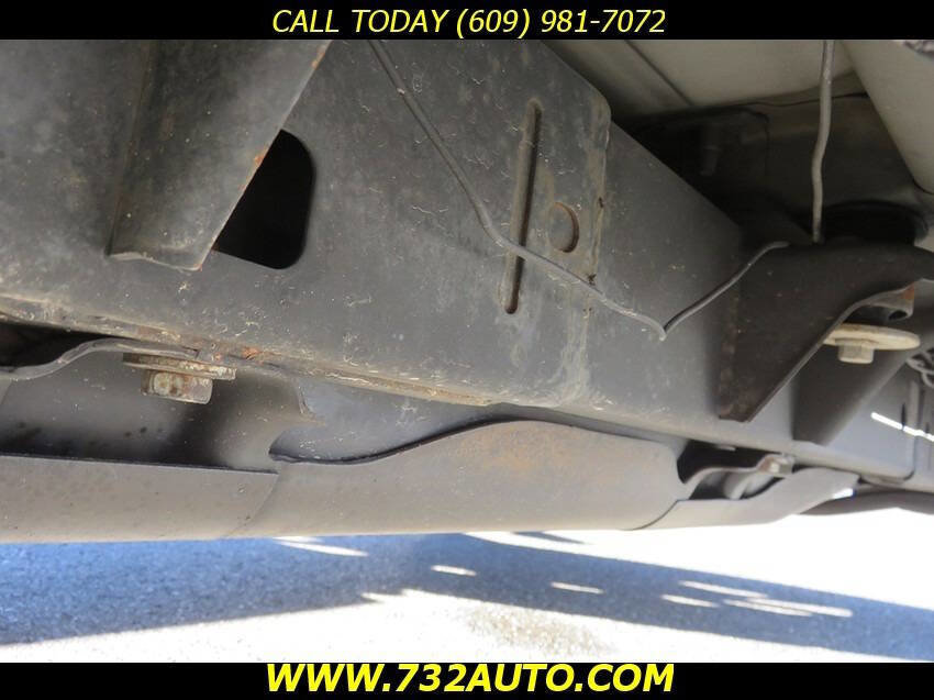 Used 2014 Jeep Wrangler Unlimited Sahara image 31