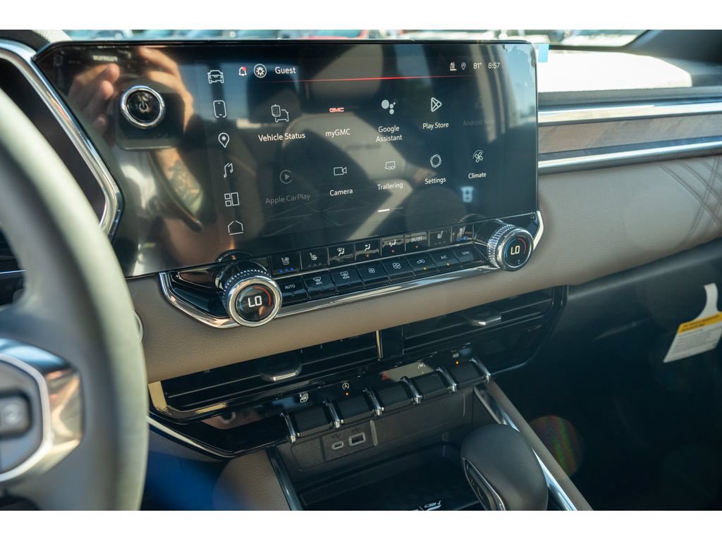 New 2026 GMC Canyon Denali w/ LPO, Denali Black Edition AWD/4WD image 23
