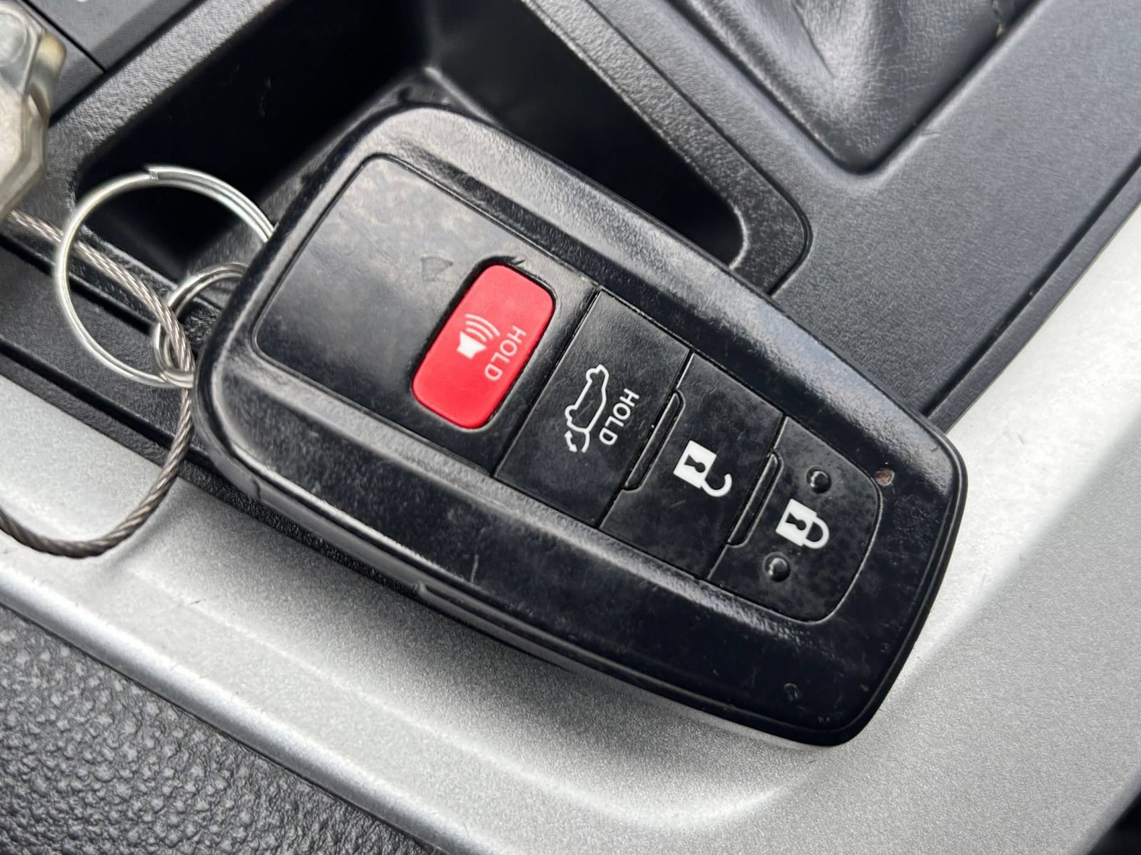 Used 2024 Toyota RAV4 XLE w/ Convenience Package AWD/4WD image 20