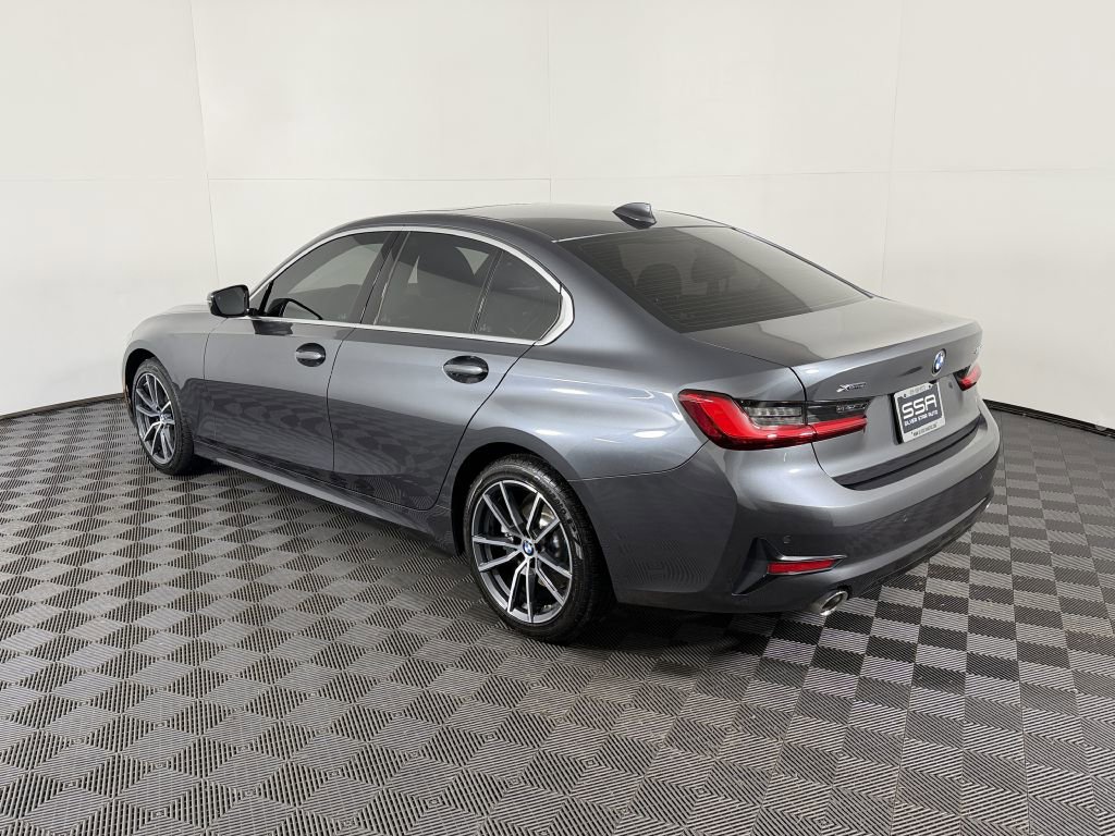Used 2019 BMW 330i xDrive Sedan w/ Convenience Package image 6