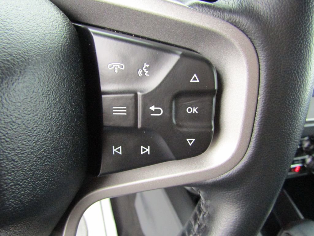 Used 2025 Ford Bronco Outer Banks AWD/4WD image 17