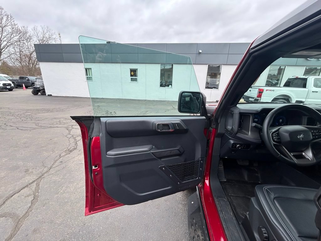 Used 2025 Ford Bronco Badlands AWD/4WD image 11