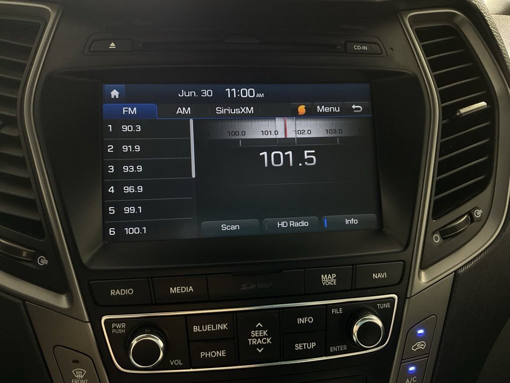 Used 2018 Hyundai Santa Fe Sport w/ 2.0T Ultimate Tech Package 05 AWD/4WD image 26