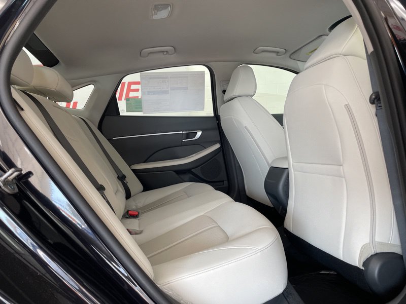 New 2026 Hyundai Sonata SEL FWD image 10