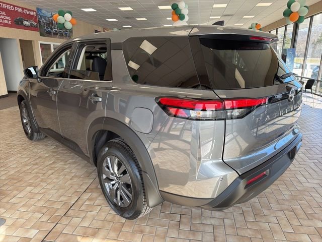 New 2026 Nissan Pathfinder S image 5