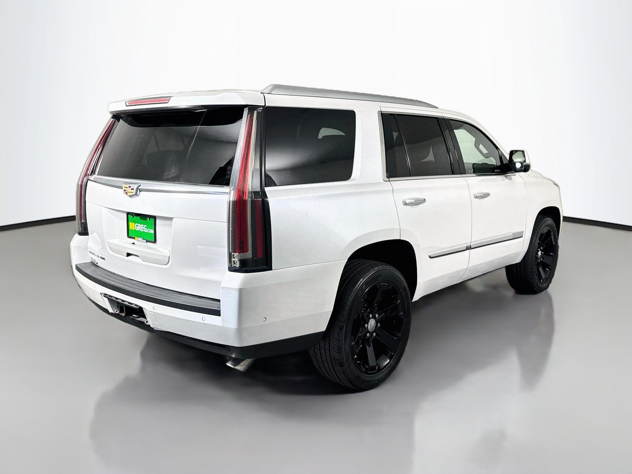 Used 2019 Cadillac Escalade Platinum AWD/4WD image 10