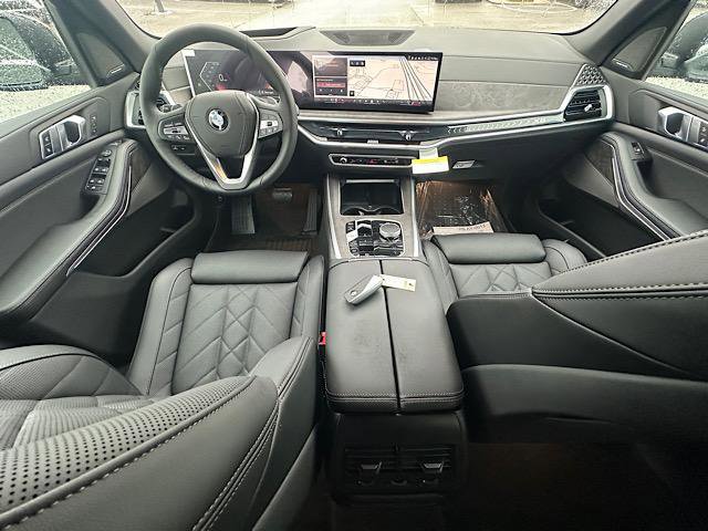 New 2026 BMW X5 xDrive40i w/ Premium Package image 6