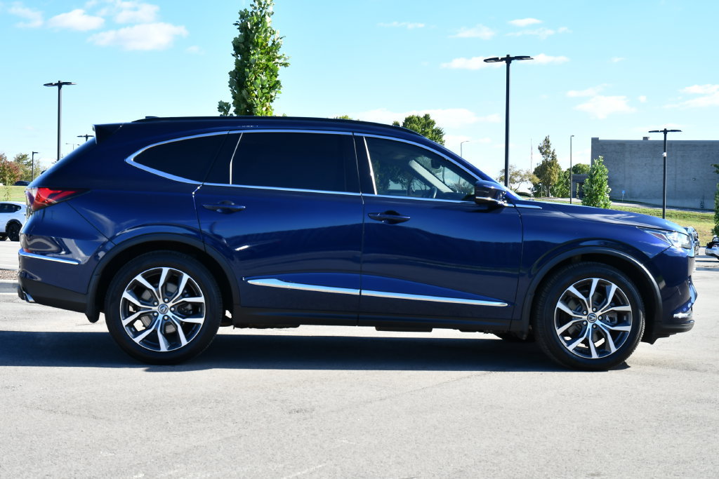 Certified 2023 Acura MDX w/ Technology Package AWD/4WD image 12
