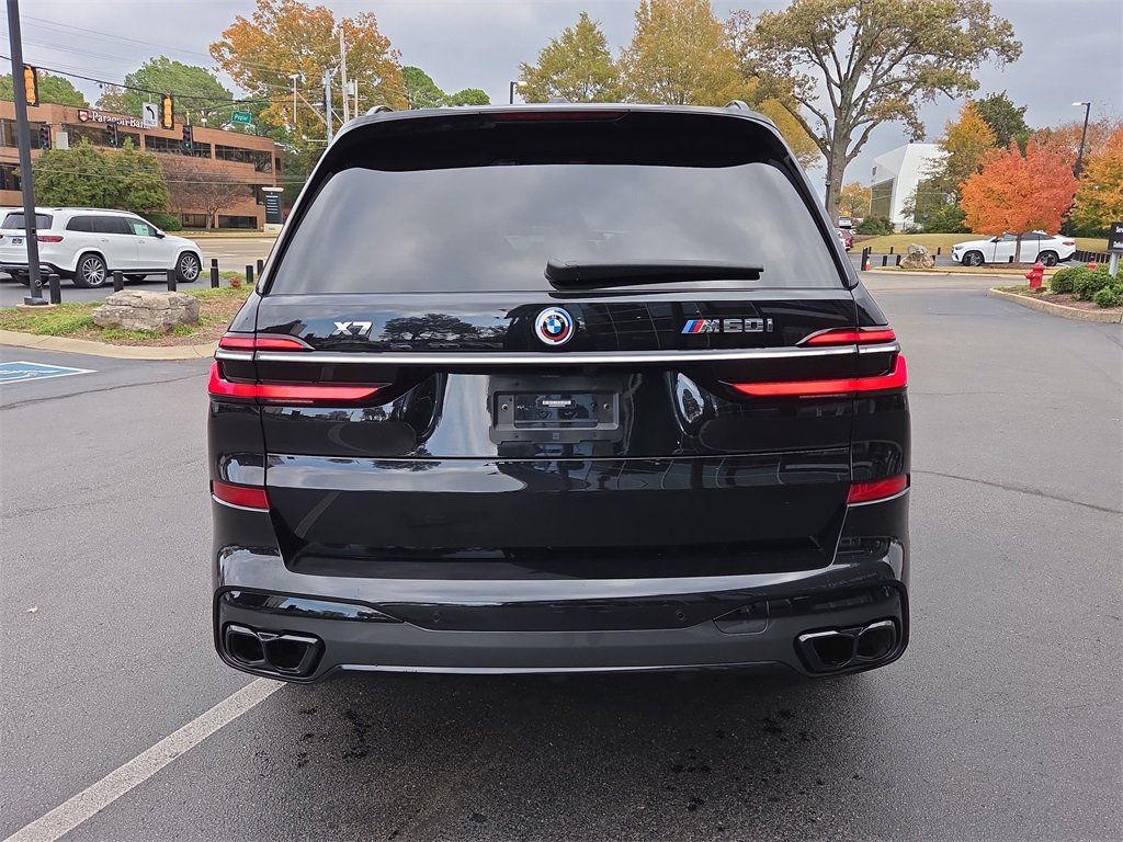 Used 2023 BMW X7 M60i w/ Executive Package image 4