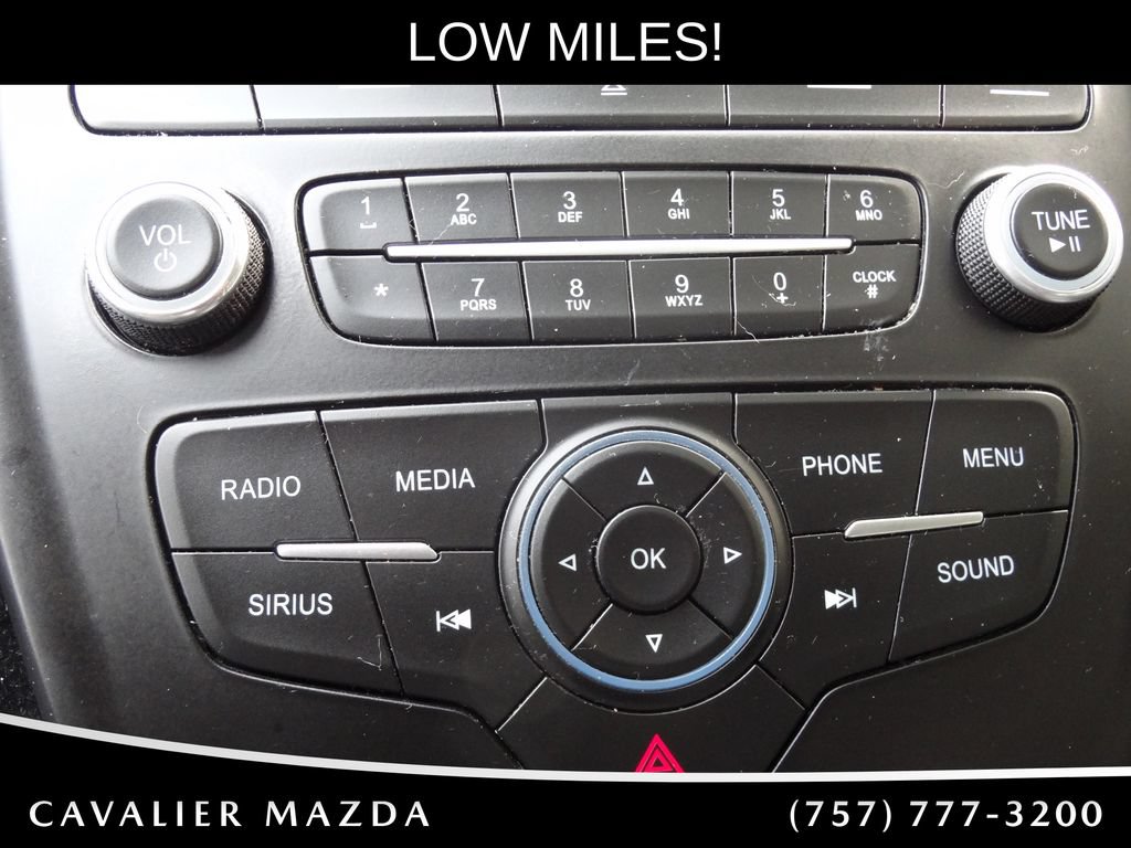 Used 2017 Ford Escape SE FWD image 26