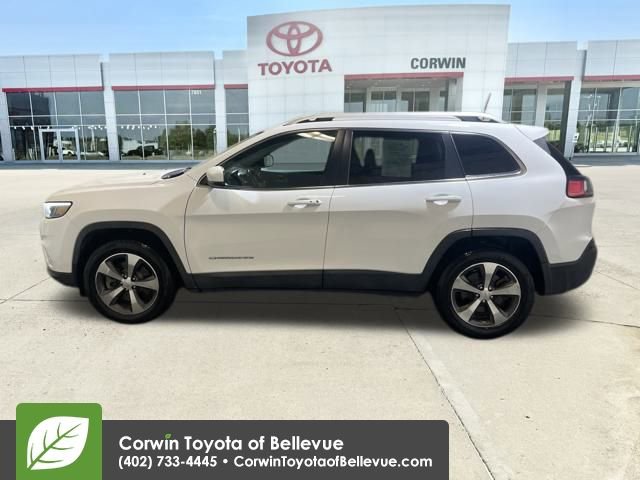 Used 2019 Jeep Cherokee Limited image 2