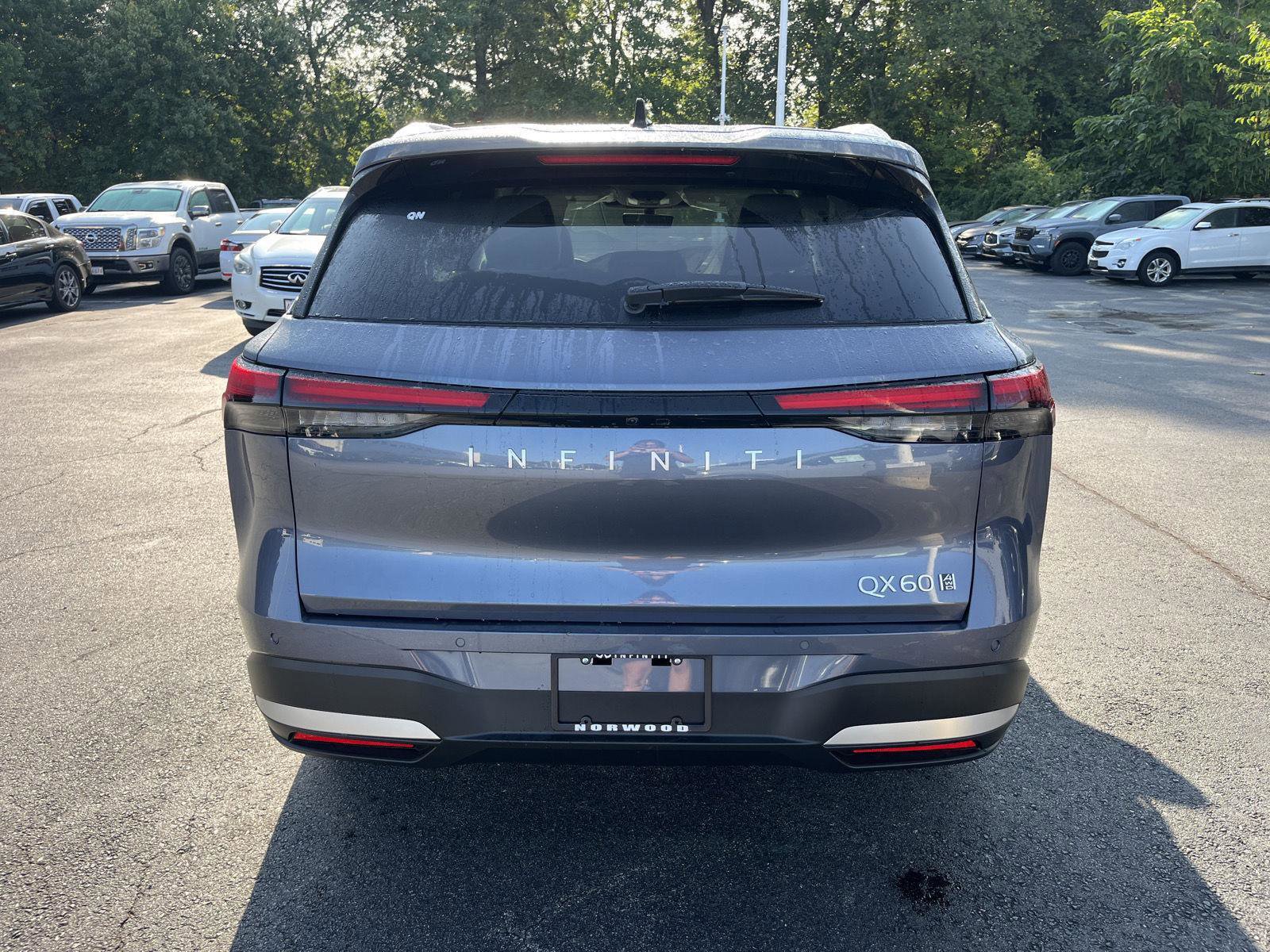 New 2026 INFINITI QX60 Luxe w/ Cargo Package image 4