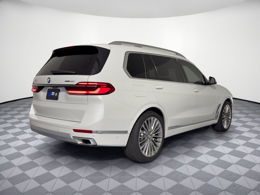 Certified 2023 BMW X7 xDrive40i w/ Premium Package AWD/4WD image 9