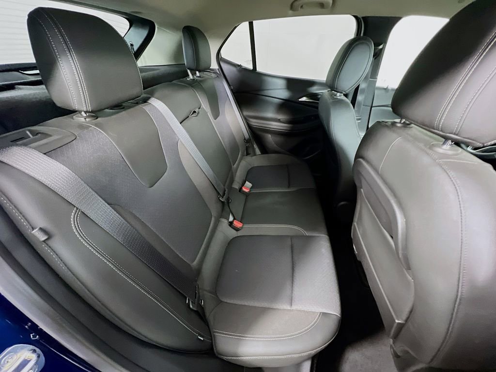 Used 2023 Buick Encore GX Select w/ Safety Package II image 28