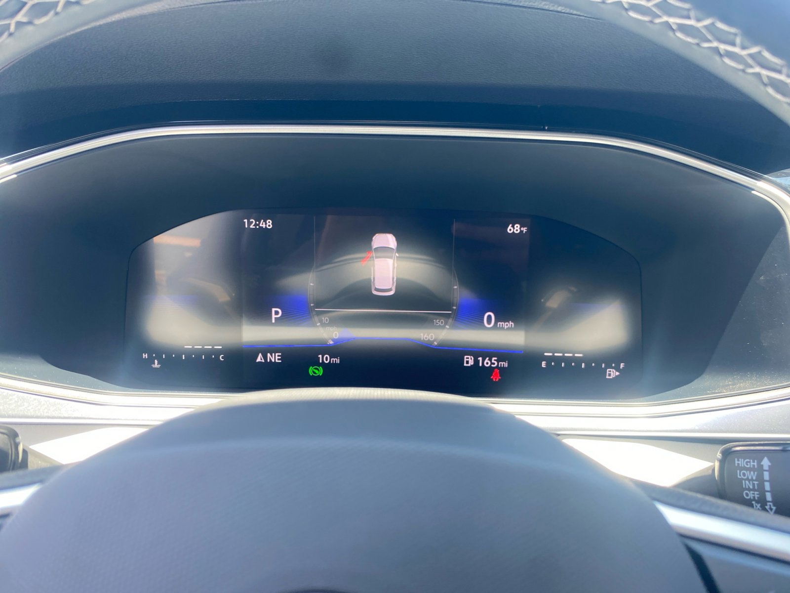 New 2025 Volkswagen Taos SE image 10