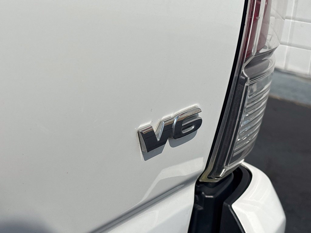 Used 2020 Toyota Tacoma TRD Sport RWD image 30